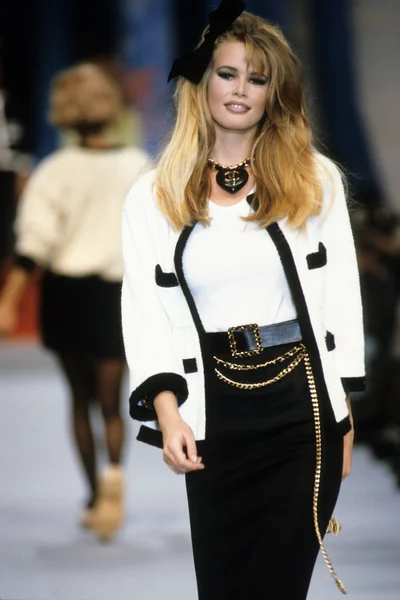 Look 74